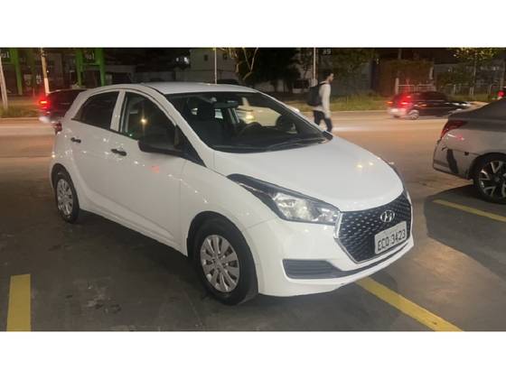 HYUNDAI HB20 1.0 UNIQUE 12V FLEX 4P MANUAL HYUNDAI HB20 1.0 UNIQUE 12V FLEX 4P MANUAL
